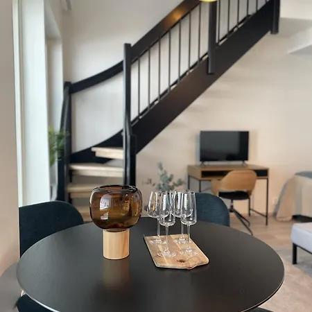 Loft With Naesijaervi Views Tammerfors